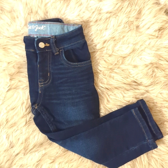 Soft stretchy Cat & Jack toddler skinny jeans - Picture 4 of 5